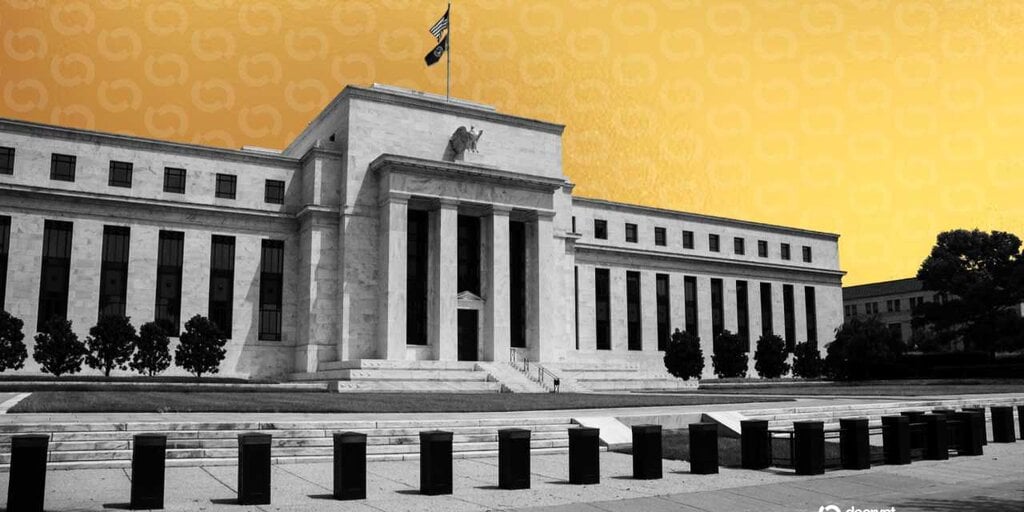 Banking Groups Slam Crypto Bank Kraken’s Fed Approval as Improper, Dangerous Banking Groups Slam Crypto Bank Kraken’s Fed Approval as Improper, Dangerous