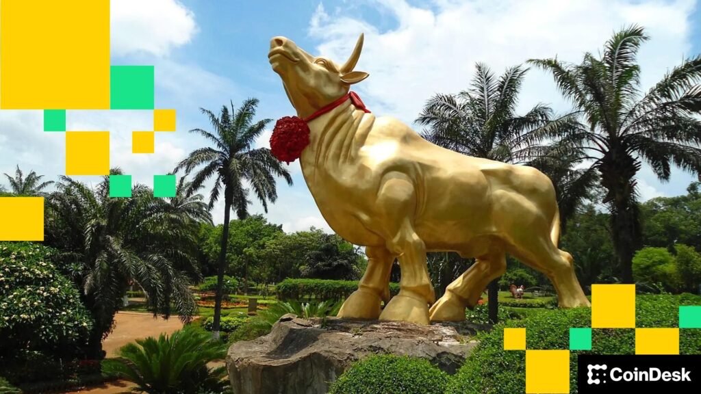 Bitcoin Retakes K in Break From Typical Pre-Thanksgiving Price Action